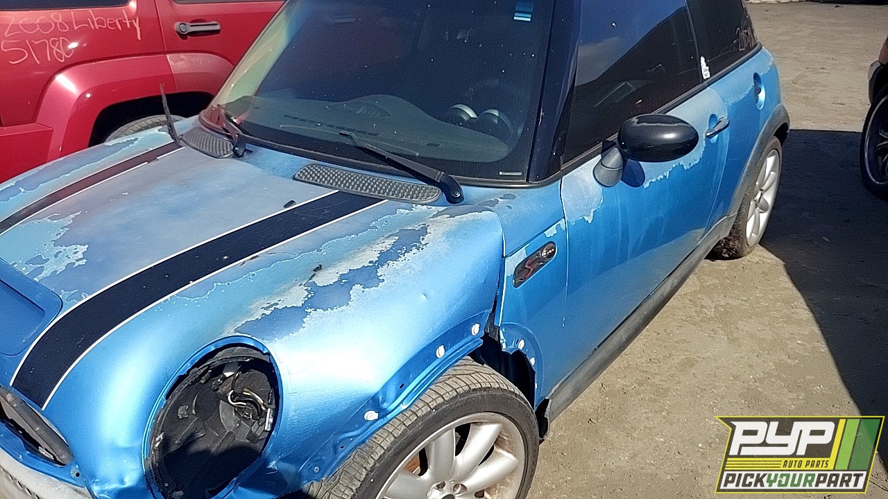 2003 MINI COOPER partes disponibles