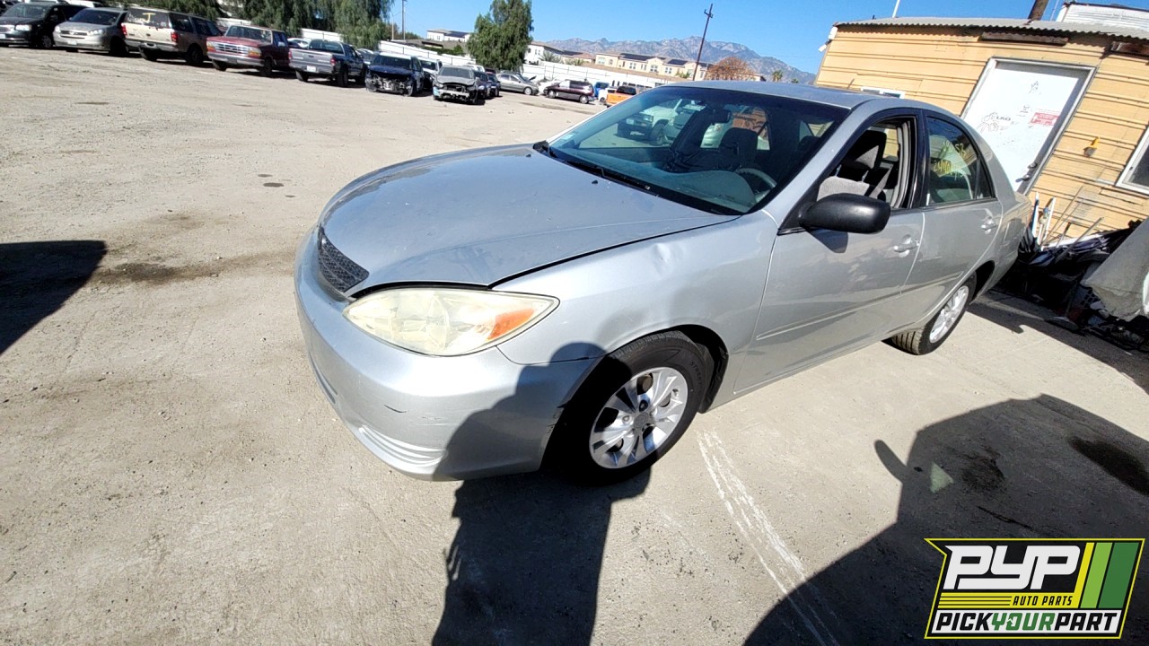 2004 TOYOTA CAMRY partes disponibles