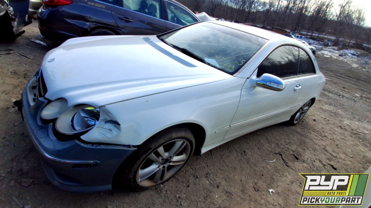 2008 MERCEDES-BENZ CLK350 available for parts