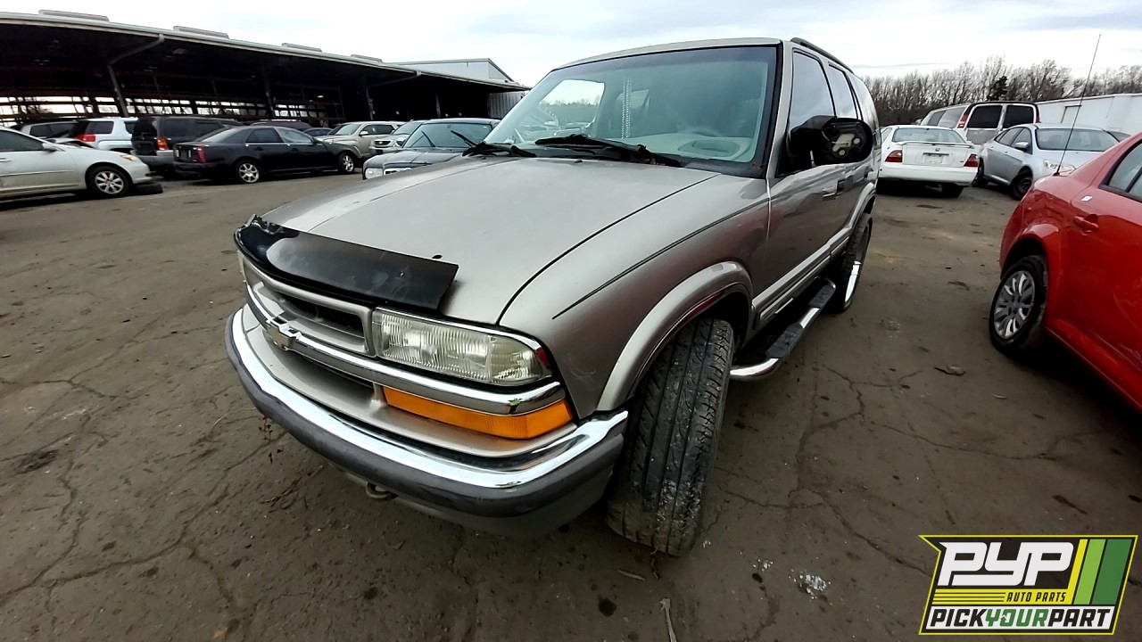 2000 CHEVROLET BLAZER available for parts