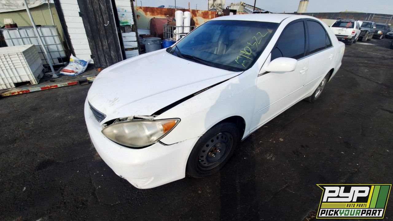 2005 TOYOTA CAMRY partes disponibles