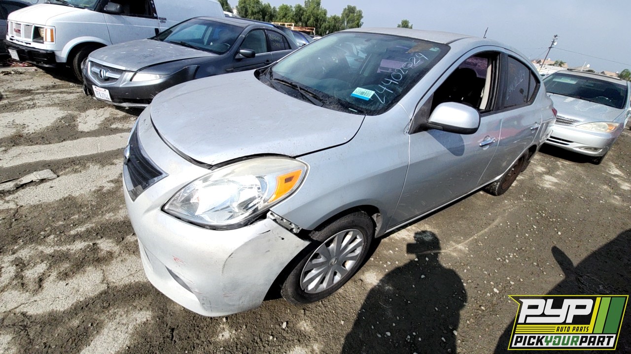 2014 NISSAN VERSA partes disponibles