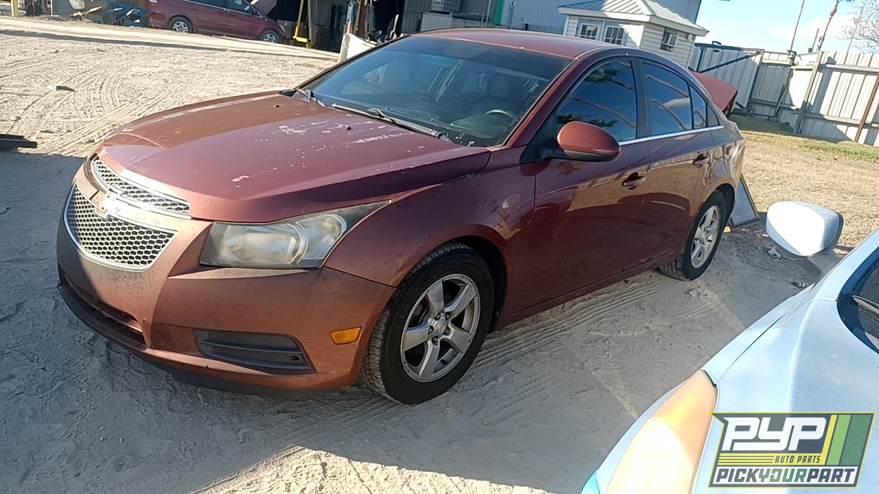 2013 CHEVROLET CRUZE partes disponibles