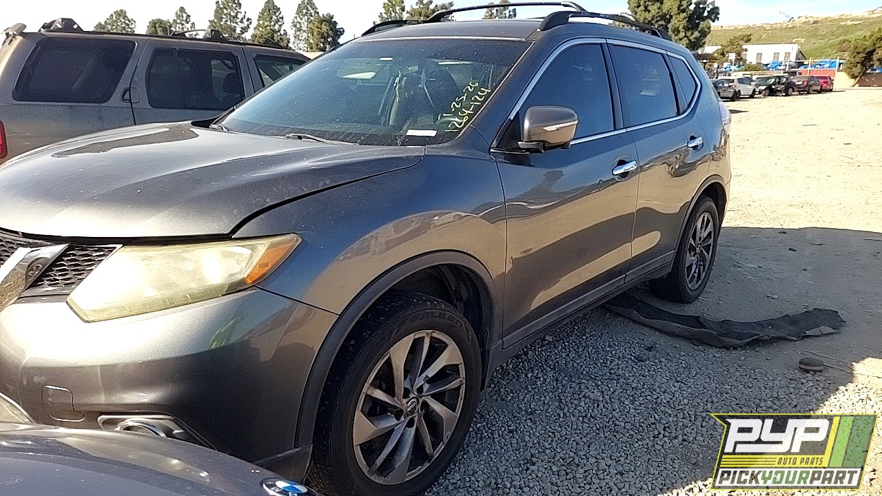 2015 NISSAN ROGUE partes disponibles