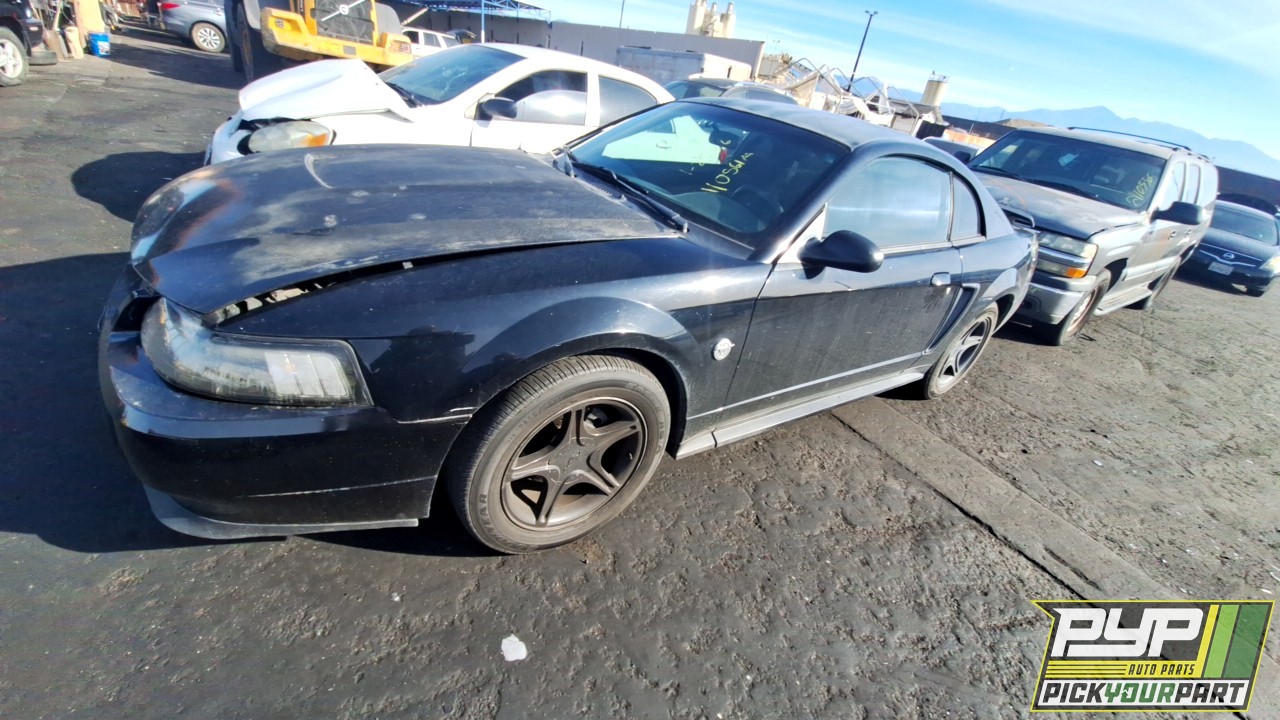 2004 FORD MUSTANG partes disponibles