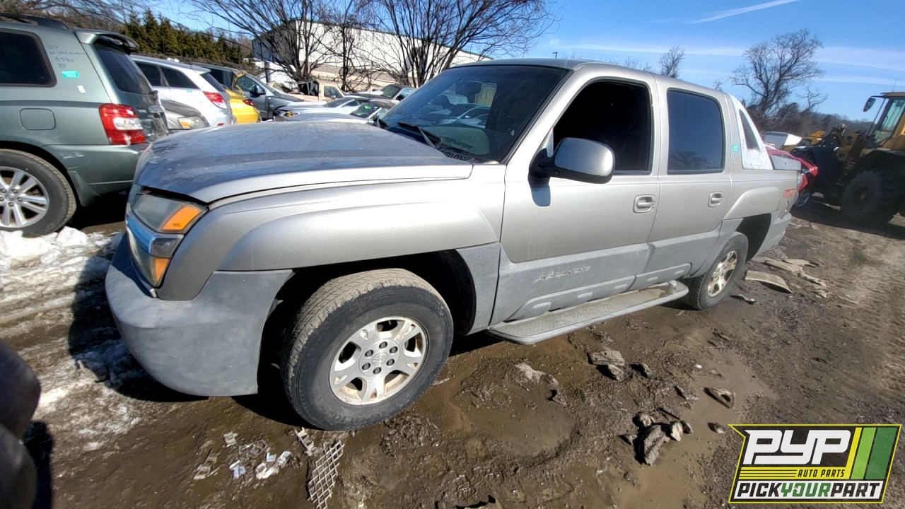 2002 CHEVROLET AVALANCHE 1500 available for parts