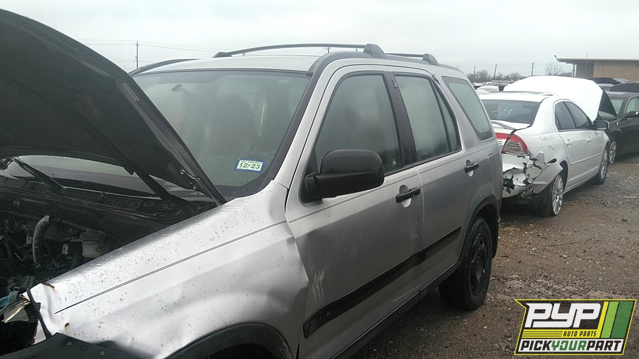 2004 HONDA CR-V partes disponibles