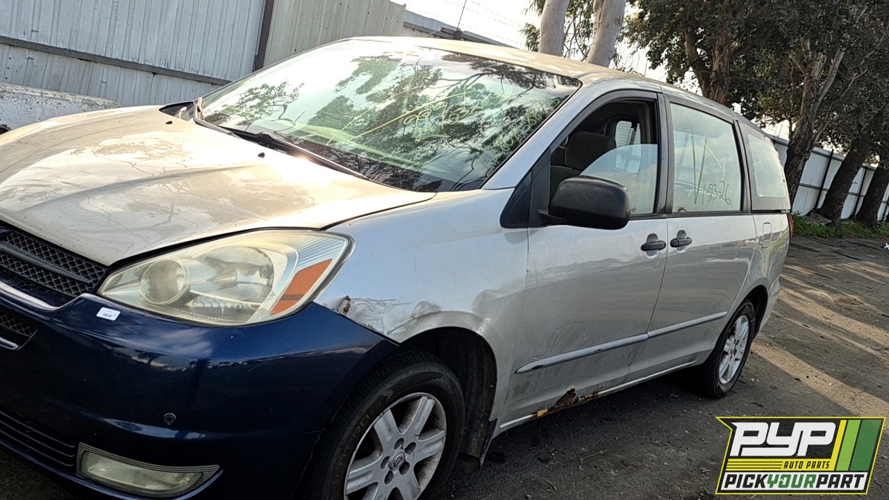 2004 TOYOTA SIENNA available for parts