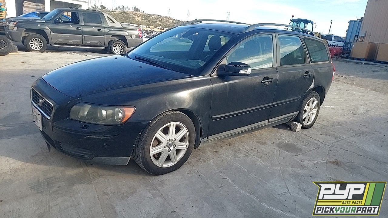 2007 VOLVO V50 available for parts