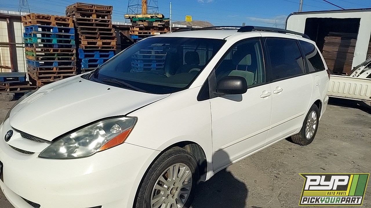 2008 TOYOTA SIENNA available for parts