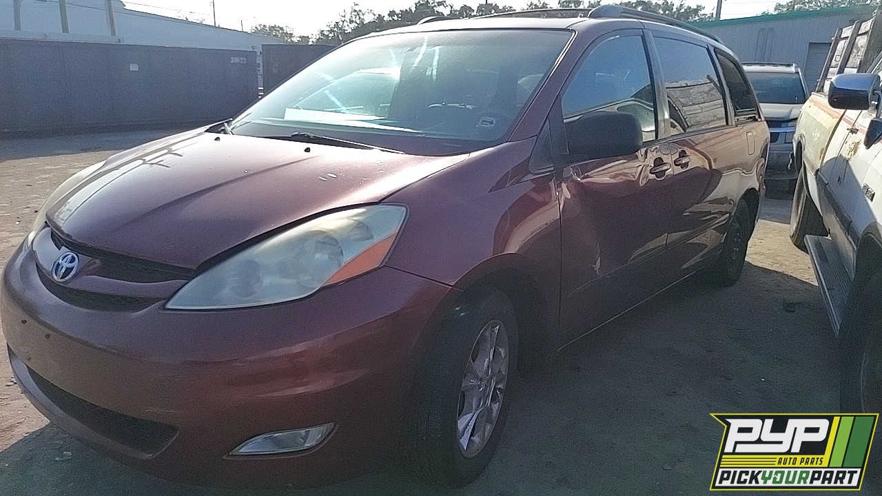 2006 TOYOTA SIENNA available for parts