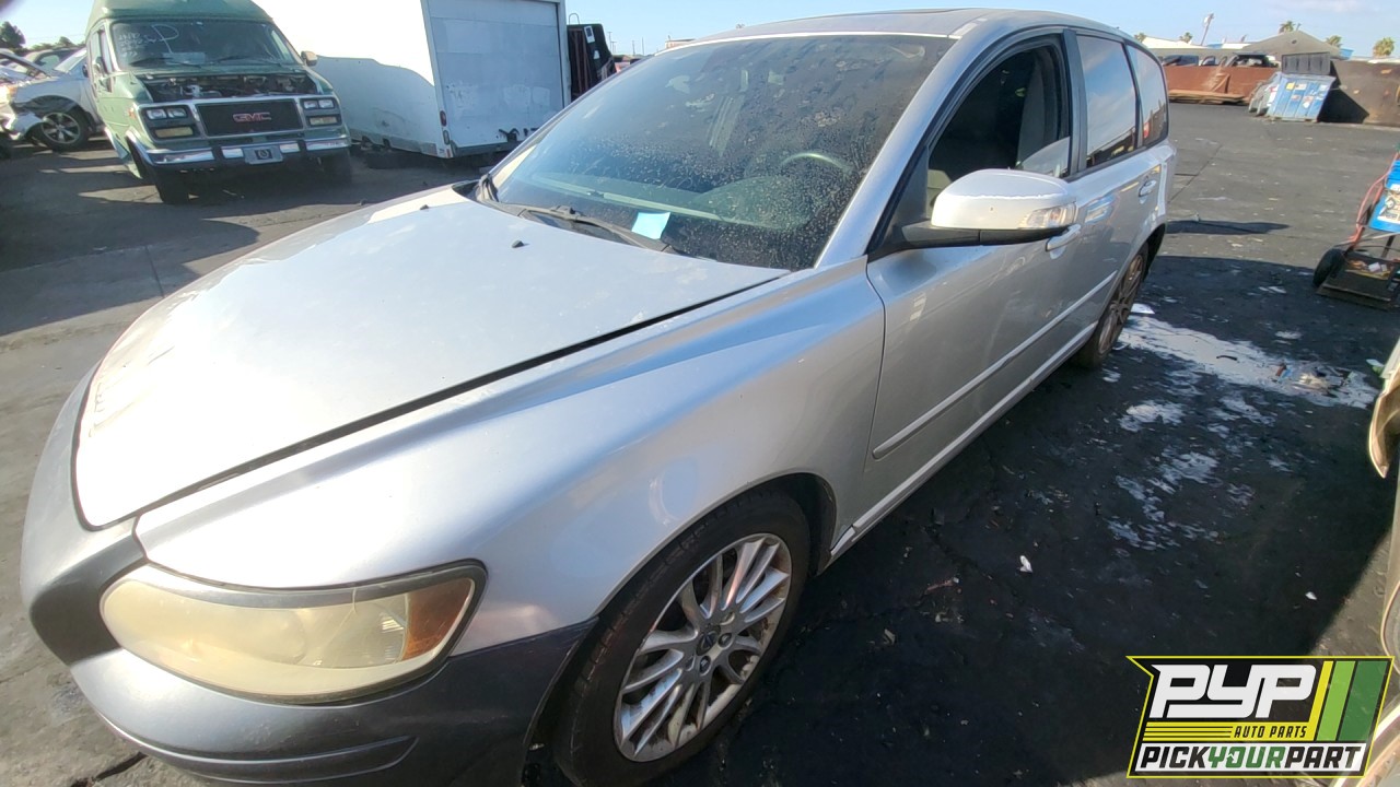 2009 VOLVO V50 available for parts