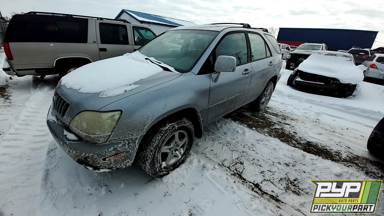 2002 LEXUS RX300 partes disponibles