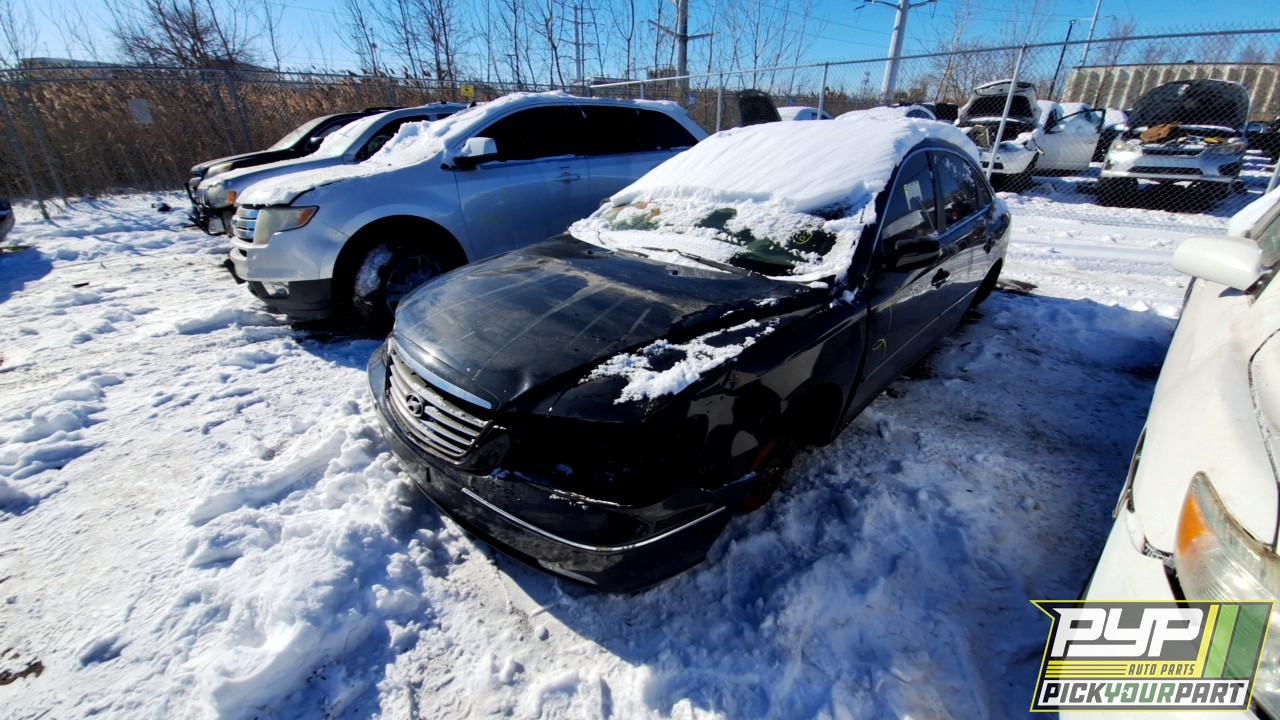 2007 HYUNDAI AZERA available for parts