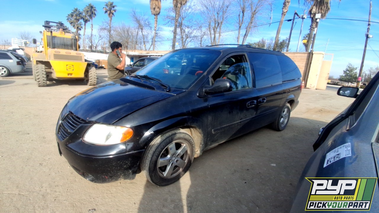 2005 DODGE GRAND CARAVAN partes disponibles