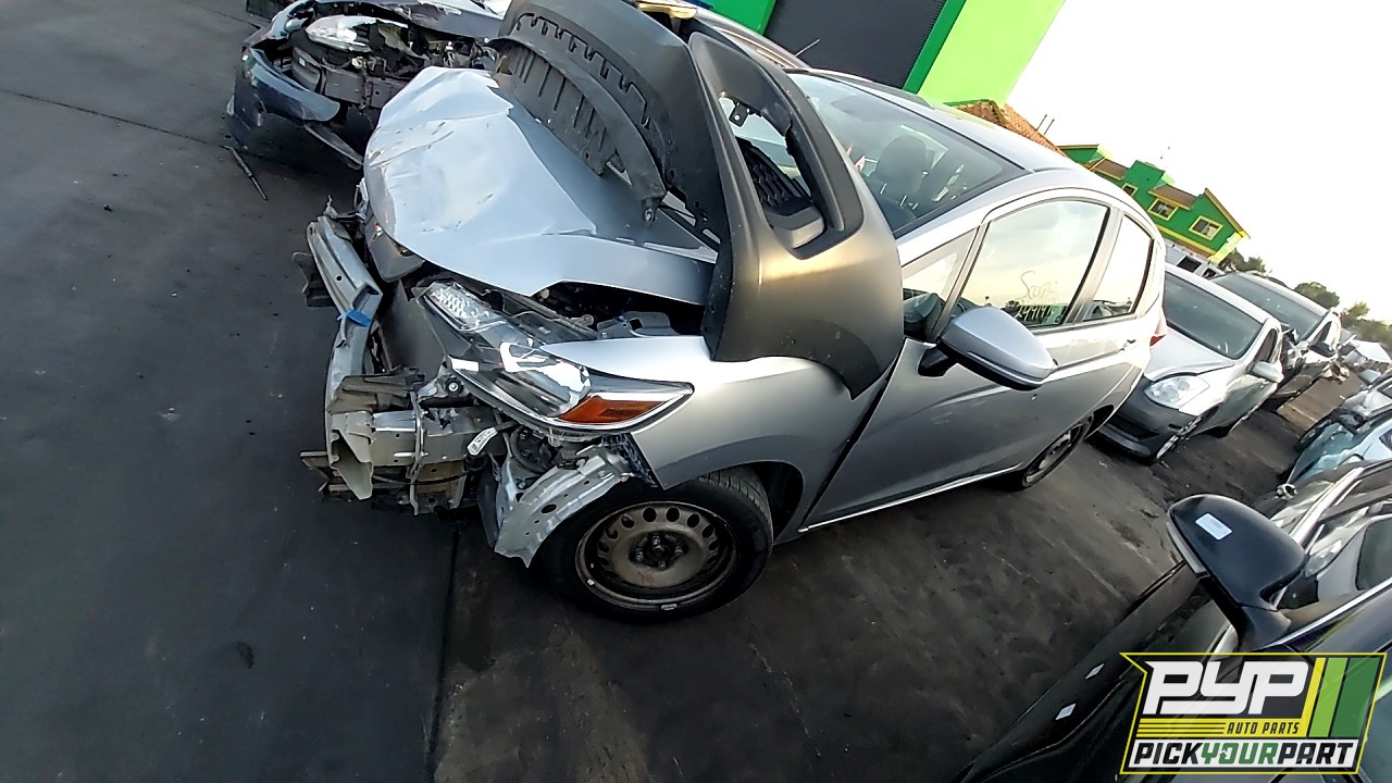 2019 HONDA FIT partes disponibles