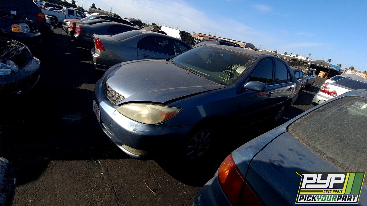 2003 TOYOTA CAMRY partes disponibles