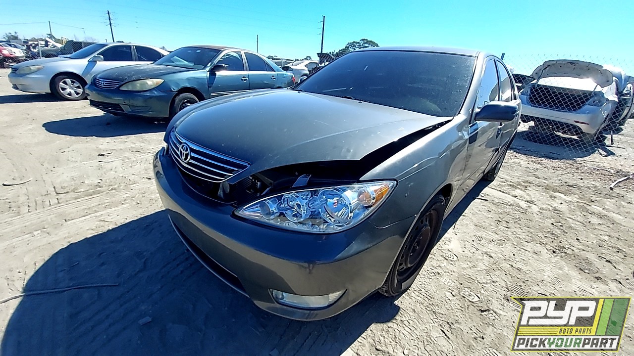 2006 TOYOTA CAMRY partes disponibles