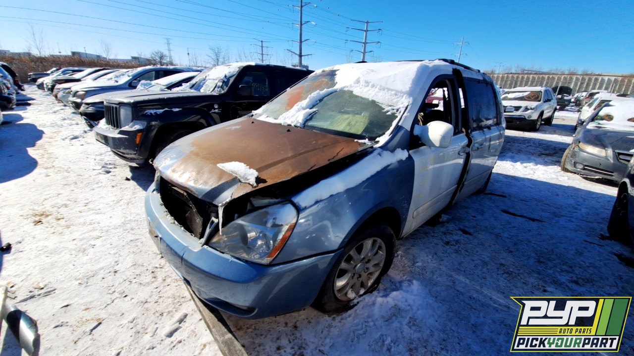 2006 KIA SEDONA available for parts