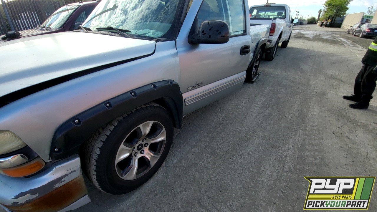 2002 CHEVROLET SILVERADO 1500 available for parts