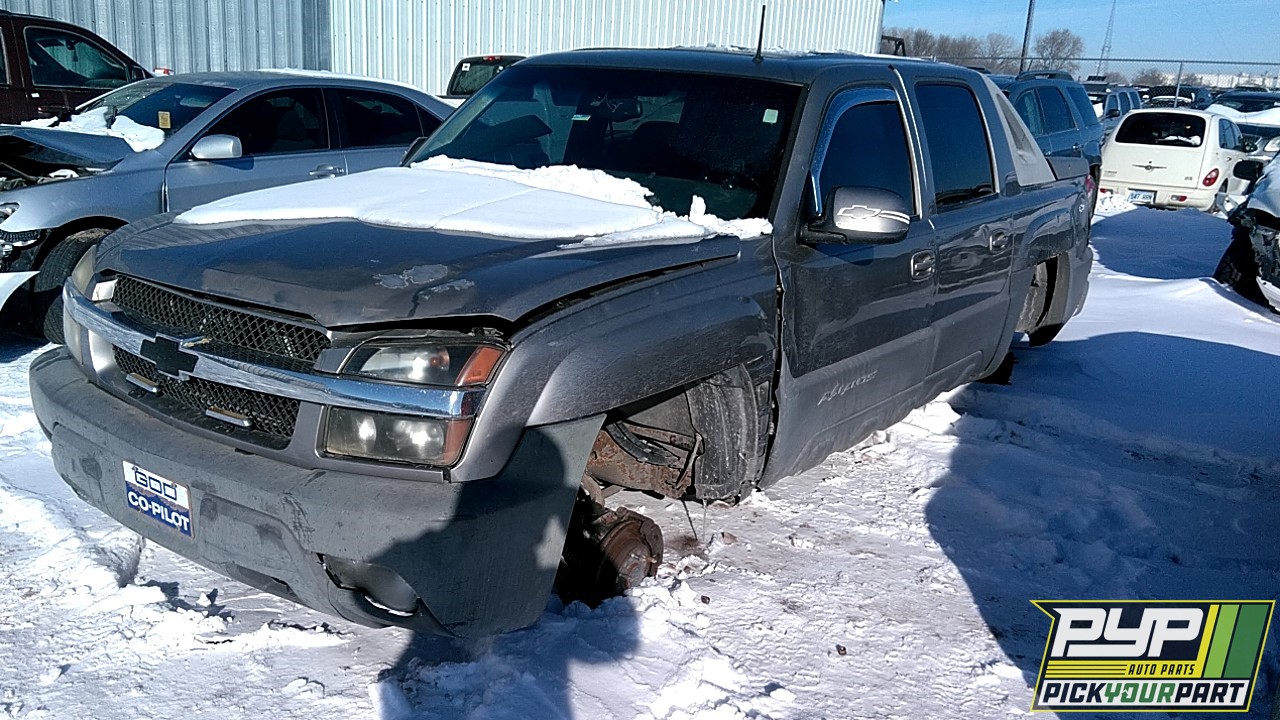 2002 CHEVROLET AVALANCHE 1500 available for parts