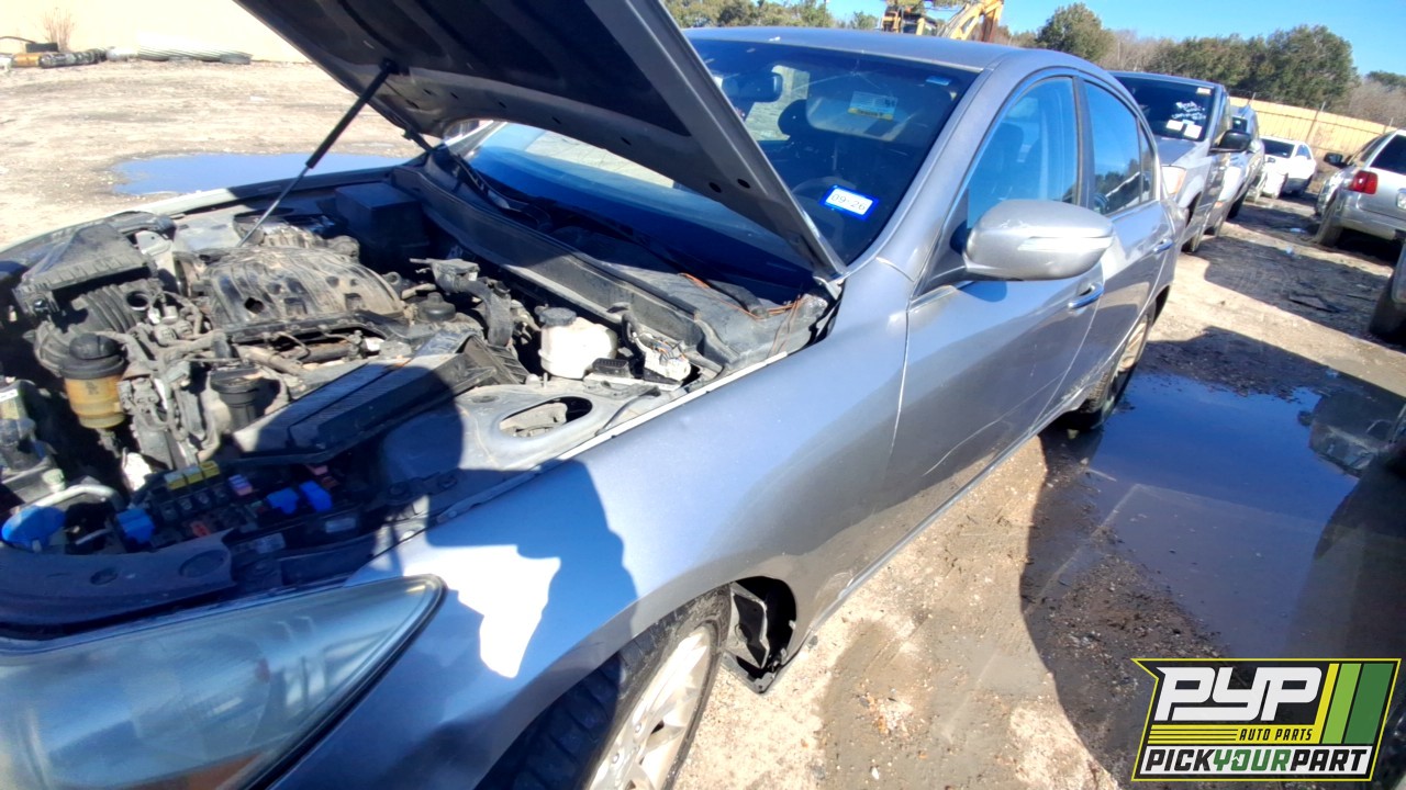 2011 HYUNDAI GENESIS partes disponibles