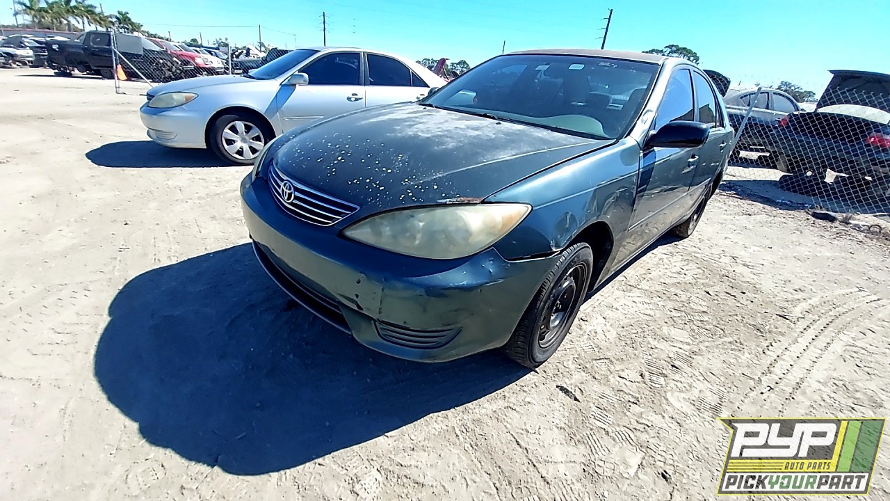 2005 TOYOTA CAMRY partes disponibles
