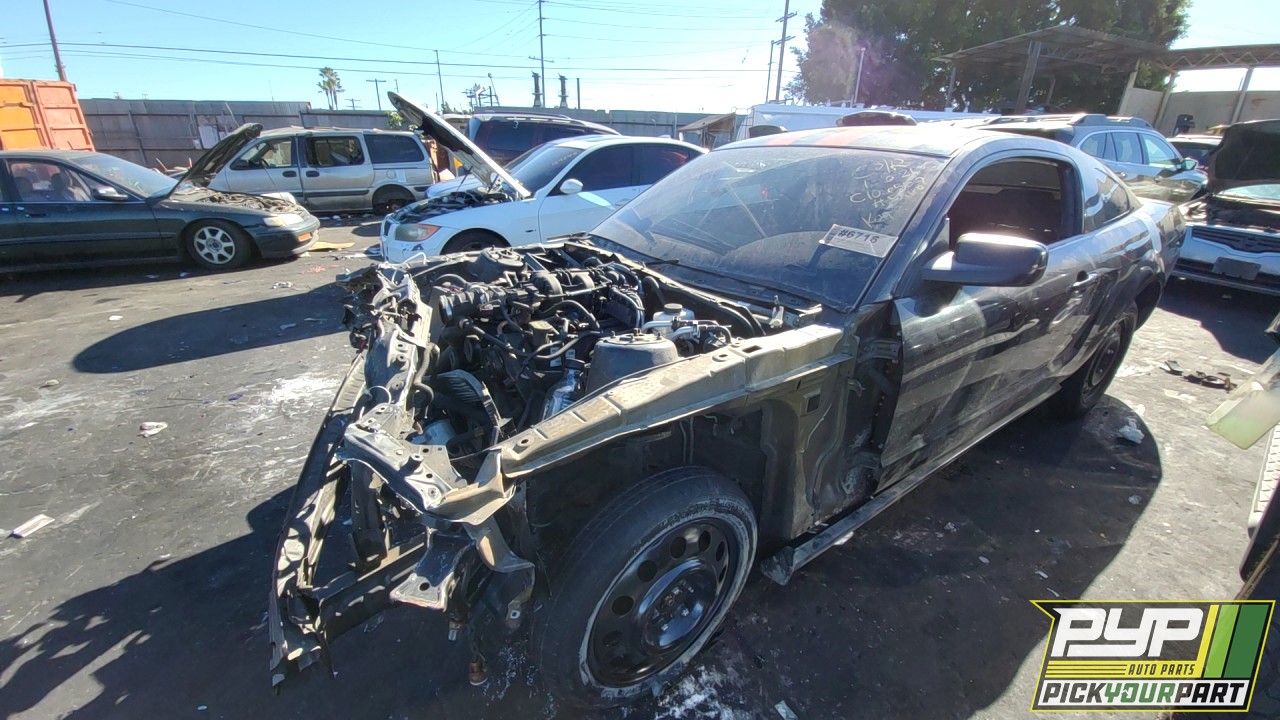 2009 FORD MUSTANG available for parts