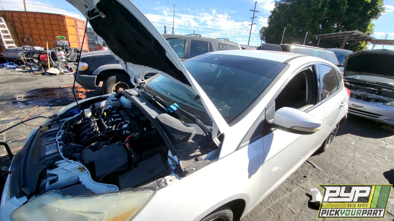 2014 FORD FOCUS available for parts