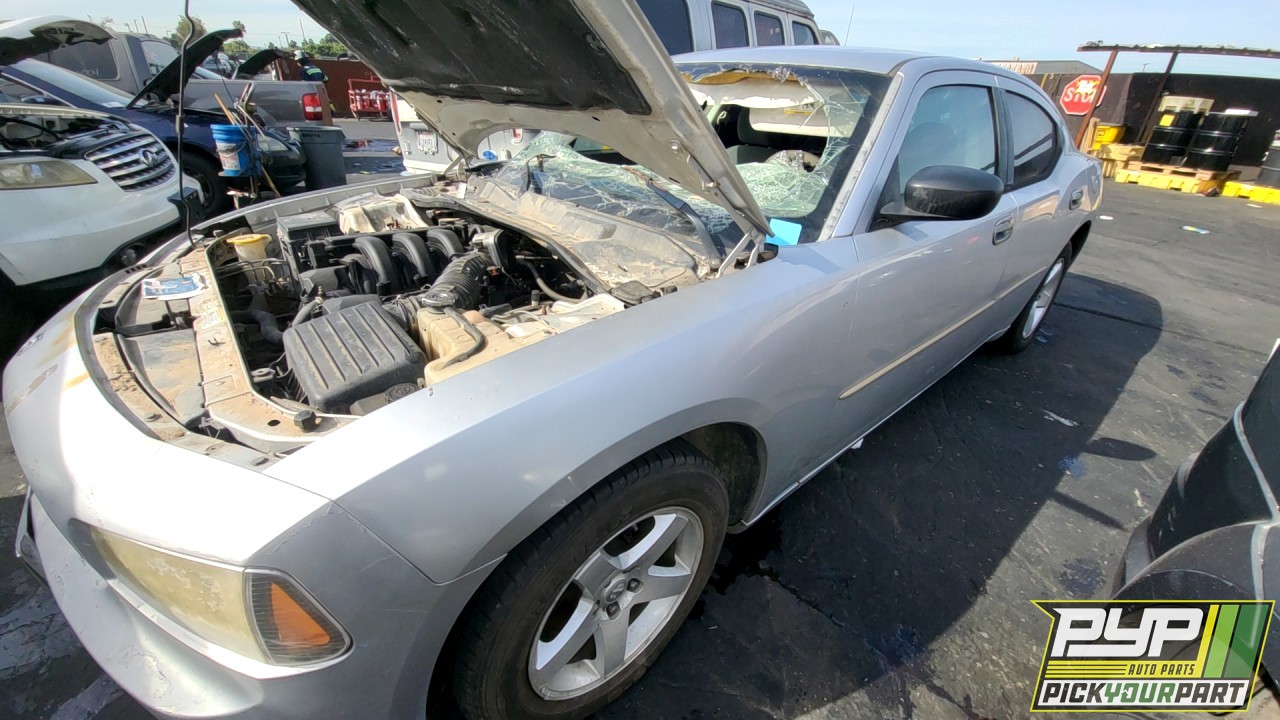 2009 DODGE CHARGER partes disponibles