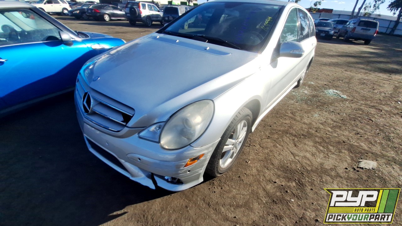 2008 MERCEDES-BENZ R350 available for parts