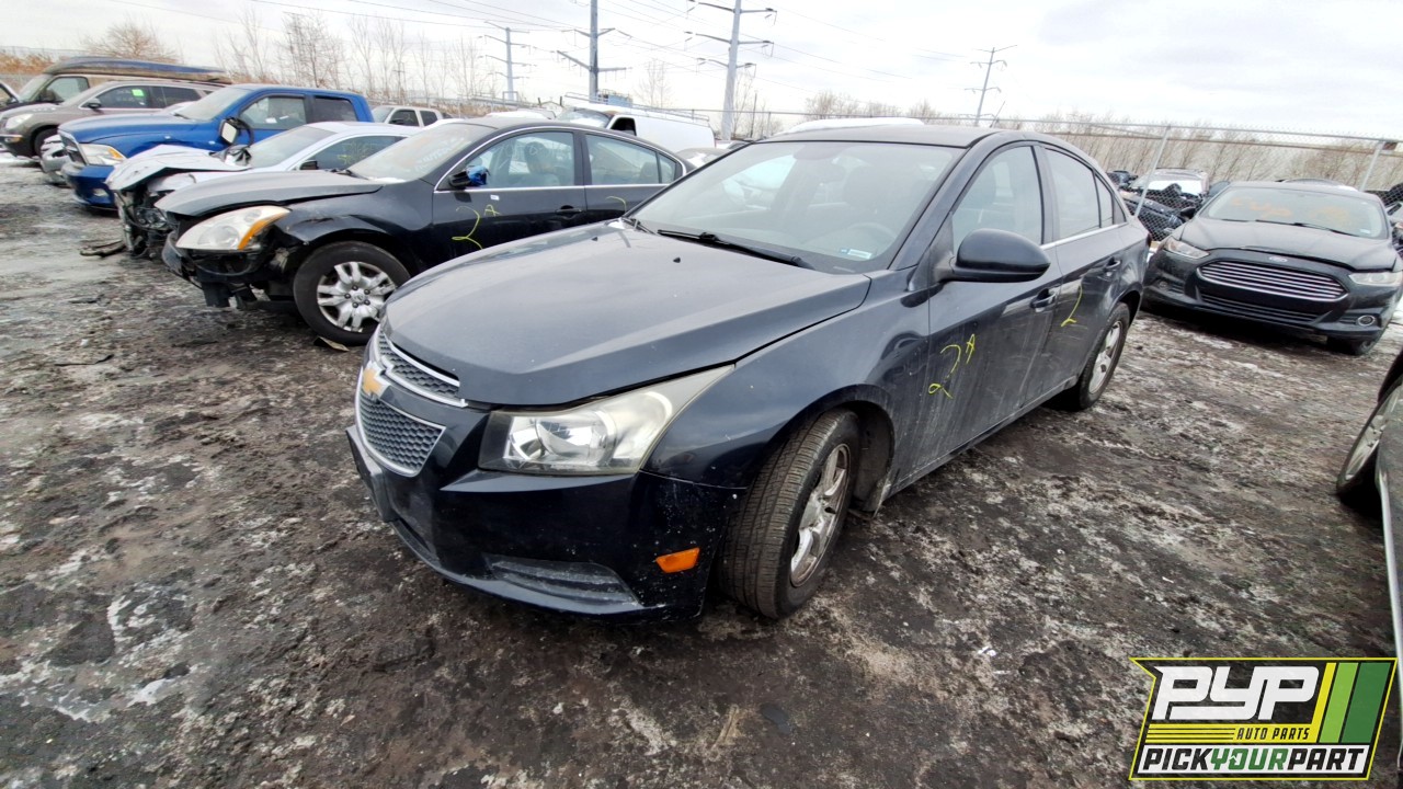 2013 CHEVROLET CRUZE partes disponibles