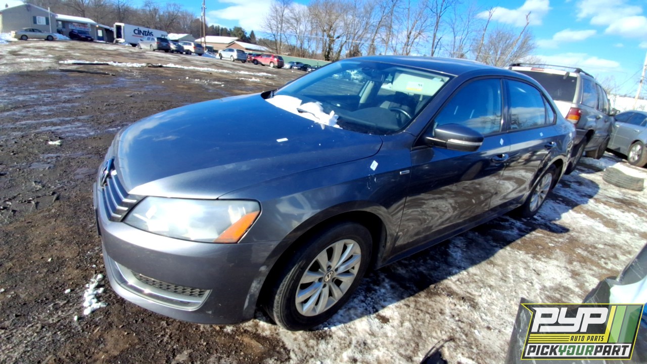 2014 VOLKSWAGEN PASSAT partes disponibles