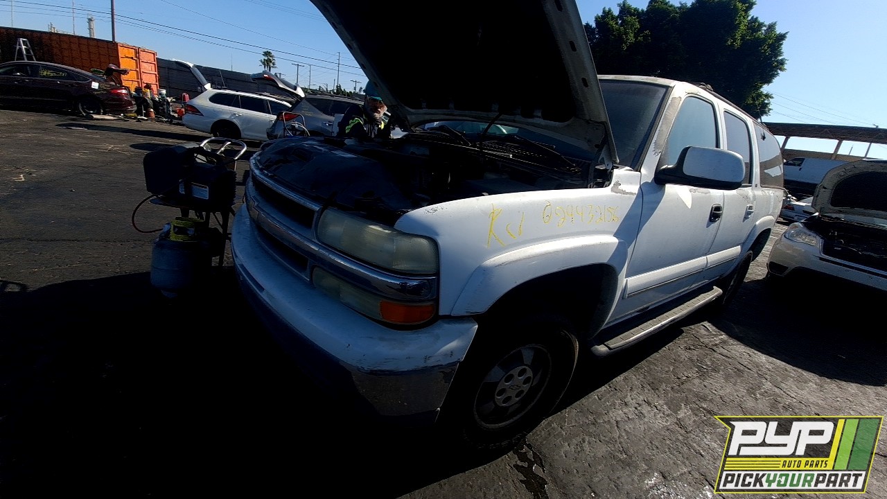 2001 CHEVROLET SUBURBAN 1500 partes disponibles