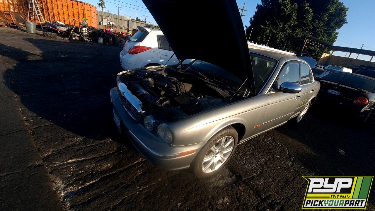 2004 JAGUAR VANDEN PLAS partes disponibles