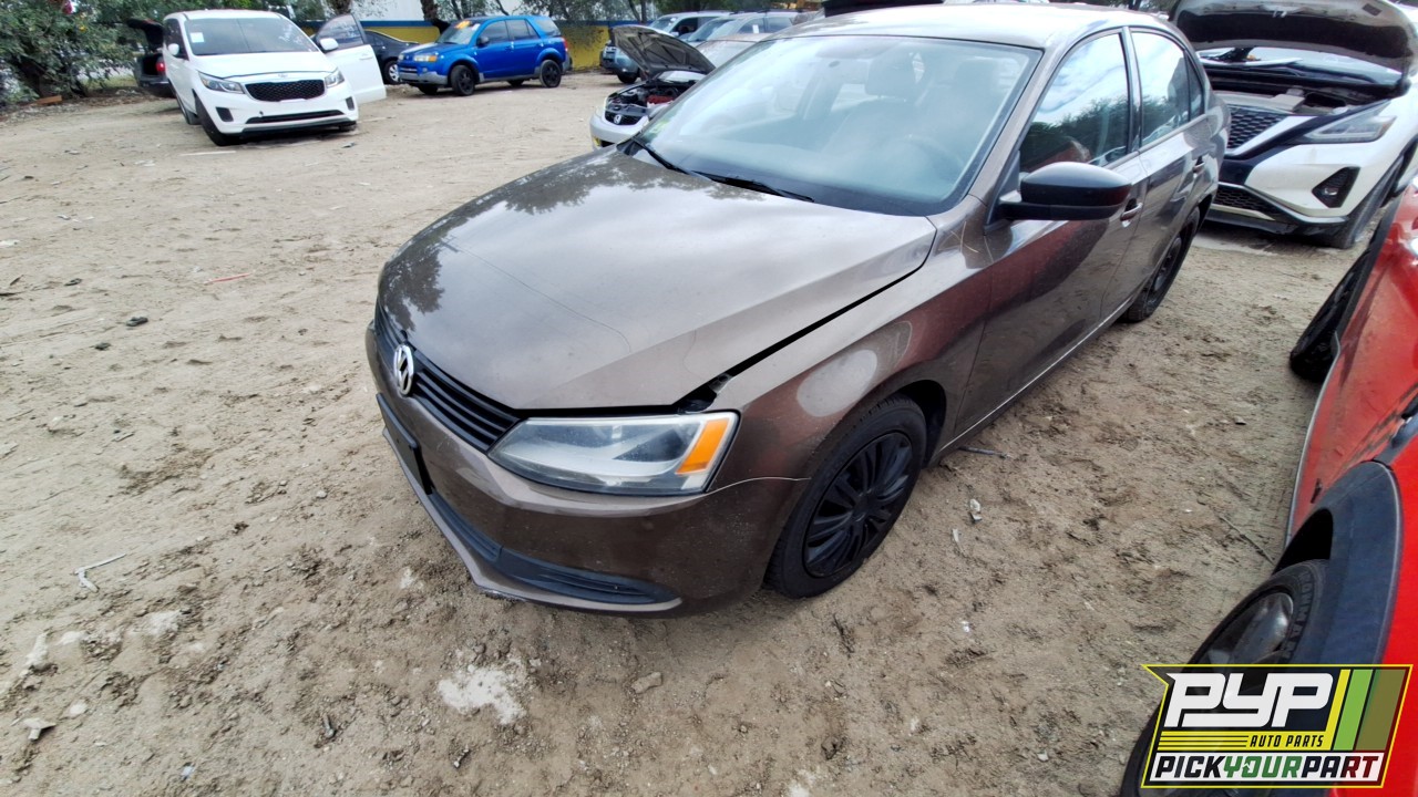 2014 VOLKSWAGEN JETTA partes disponibles