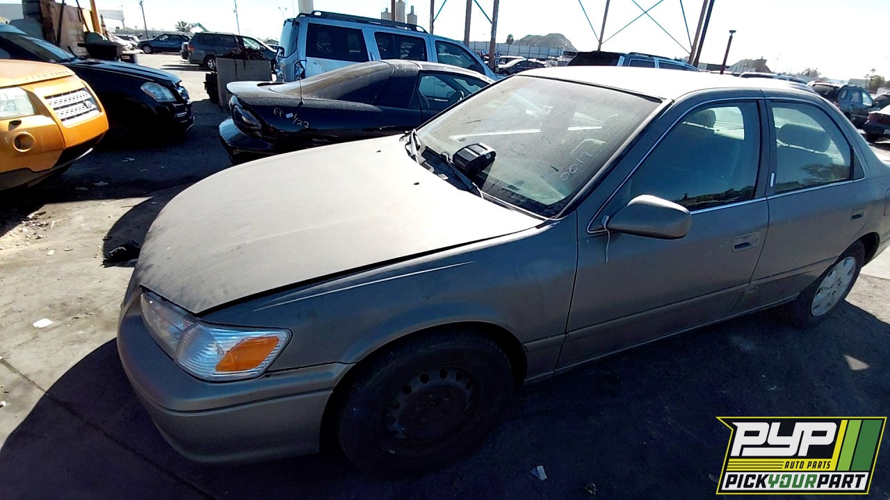 2001 TOYOTA CAMRY available for parts