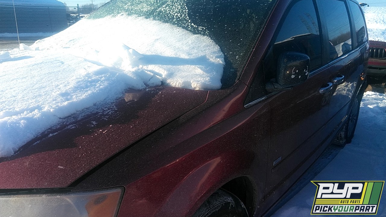 2008 CHRYSLER TOWN & COUNTRY available for parts