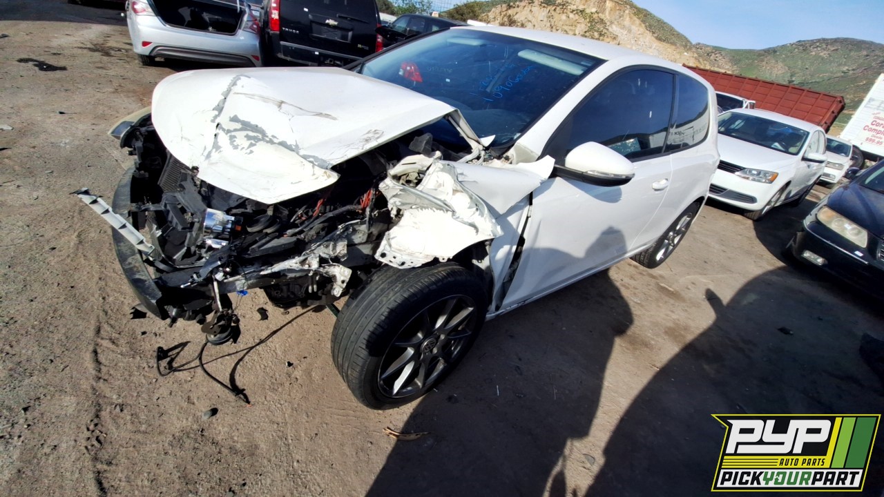 2010 VOLKSWAGEN GOLF partes disponibles