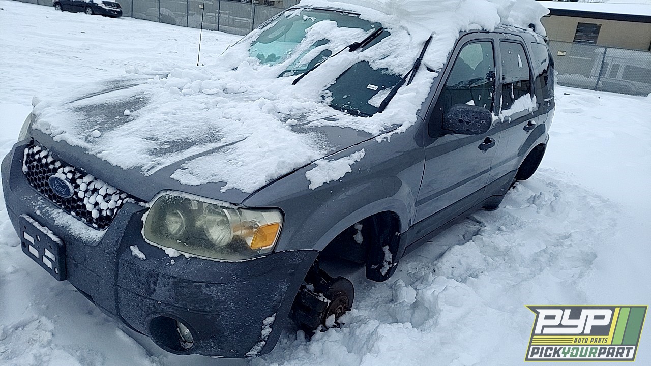 2007 FORD ESCAPE available for parts