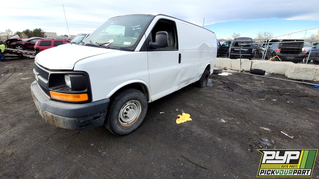 2008 CHEVROLET EXPRESS 3500 partes disponibles