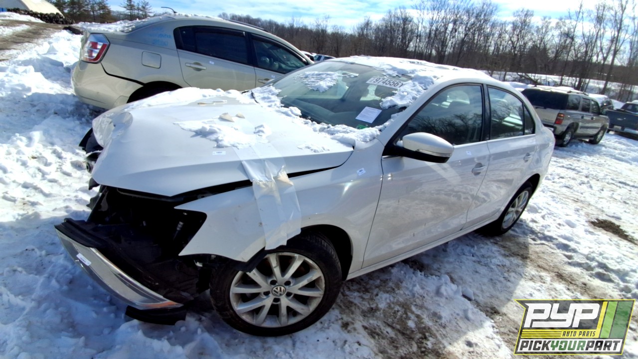 2013 VOLKSWAGEN JETTA partes disponibles