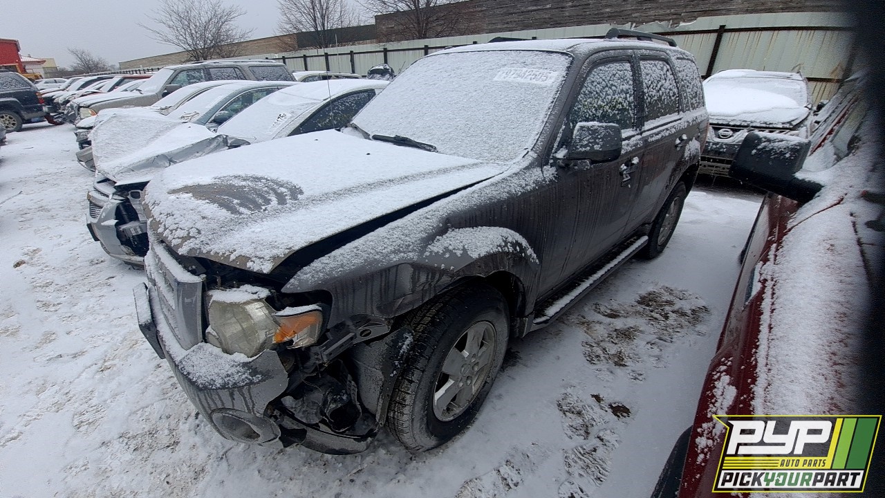 2010 FORD ESCAPE available for parts
