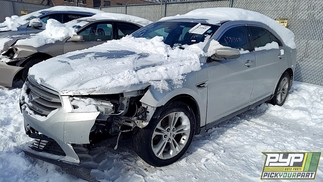 2013 FORD TAURUS partes disponibles