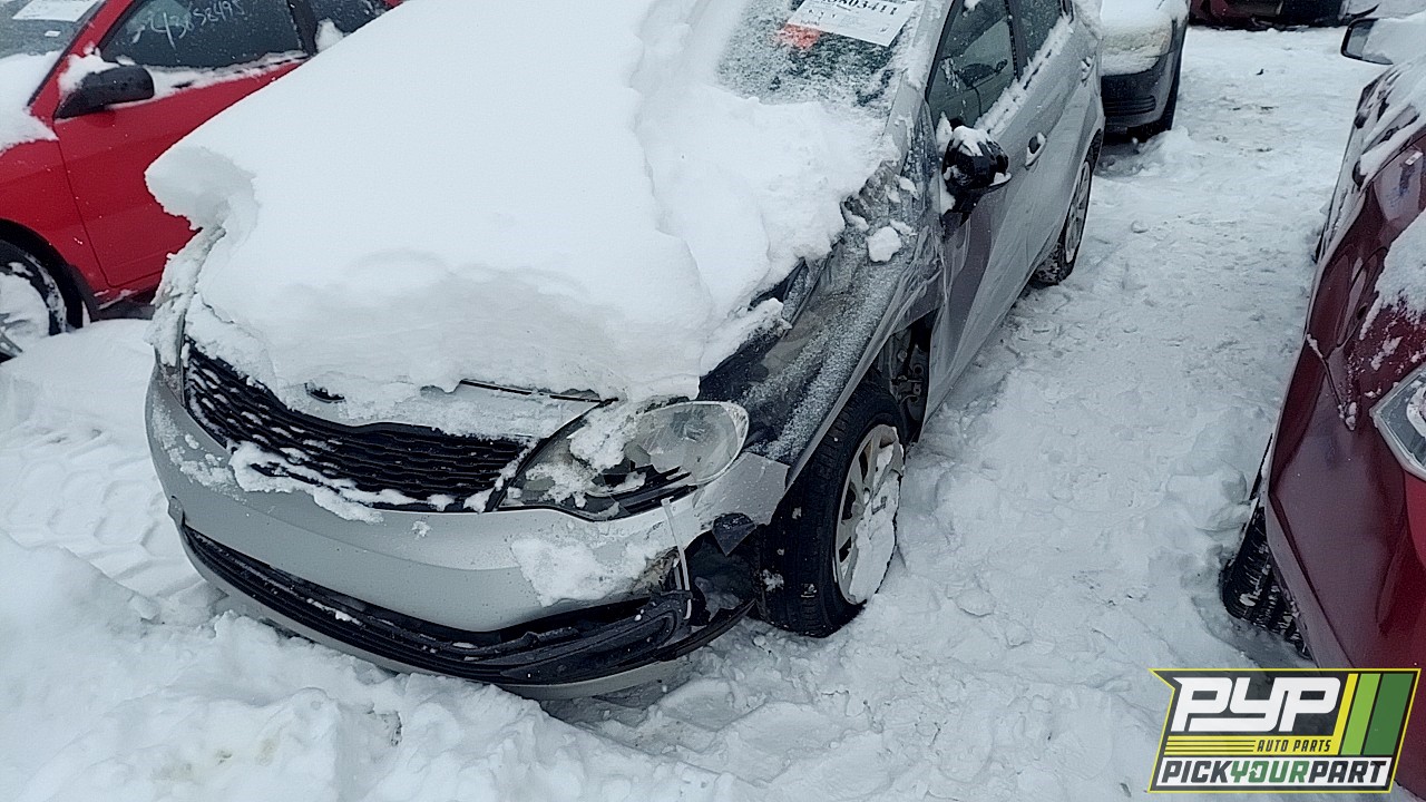 2014 KIA RIO partes disponibles