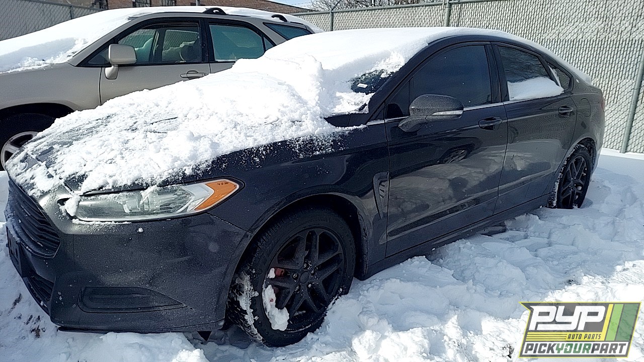 2013 FORD FUSION partes disponibles