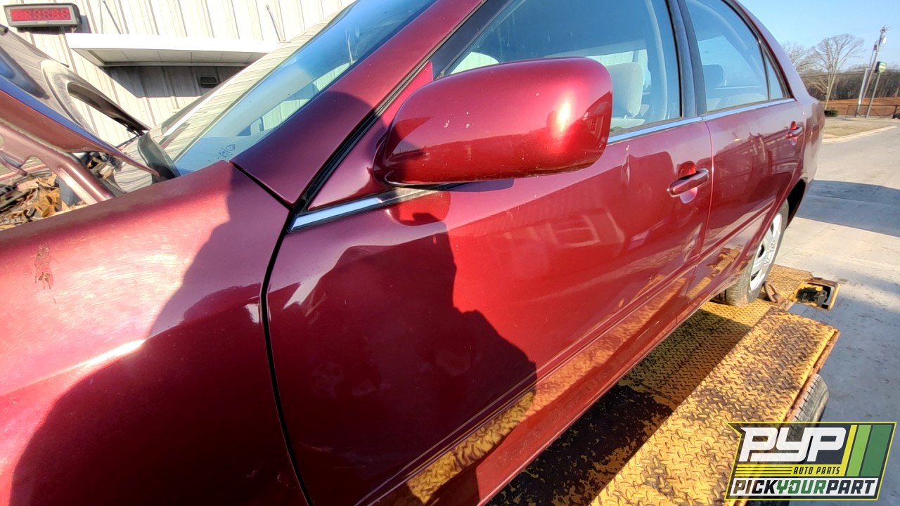 2005 TOYOTA CAMRY partes disponibles