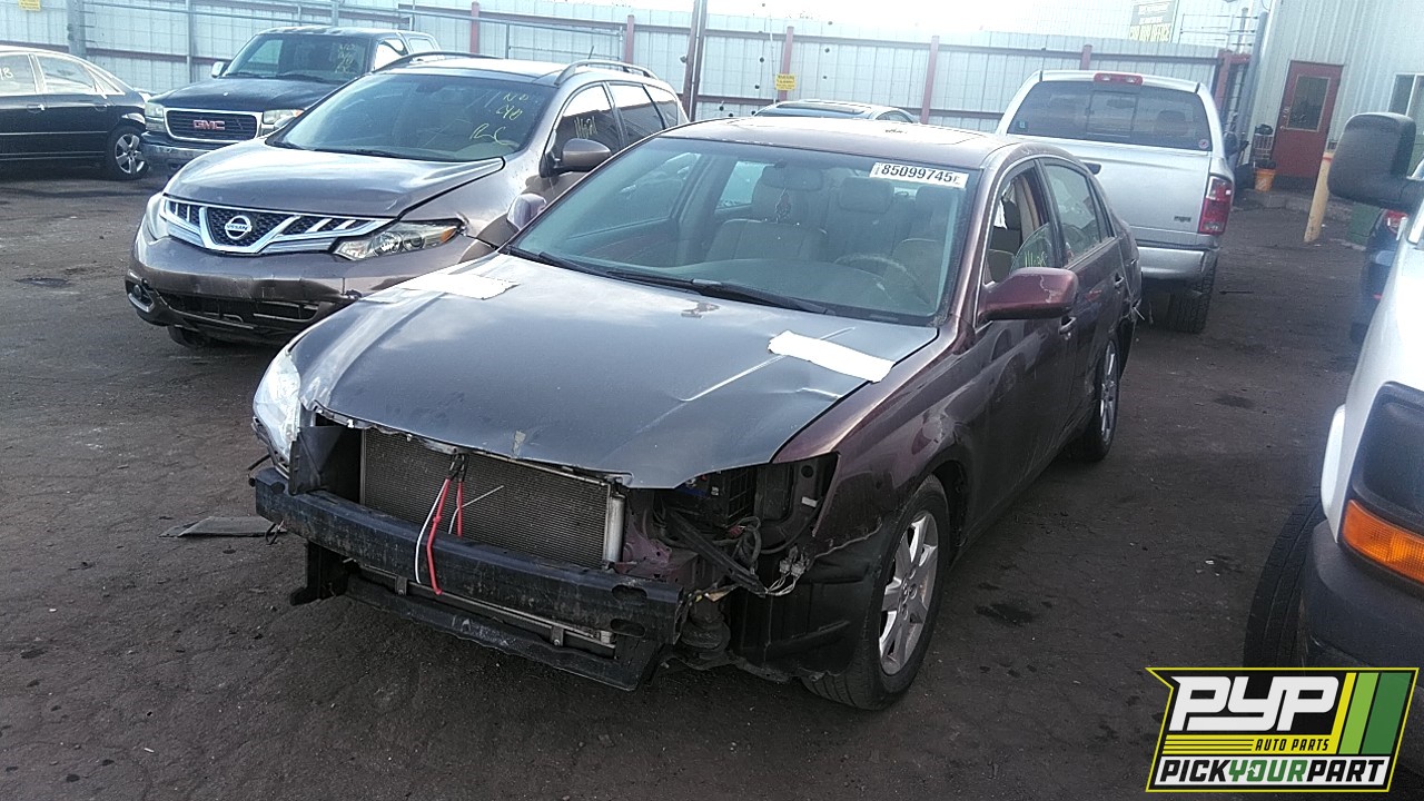 2005 TOYOTA AVALON available for parts