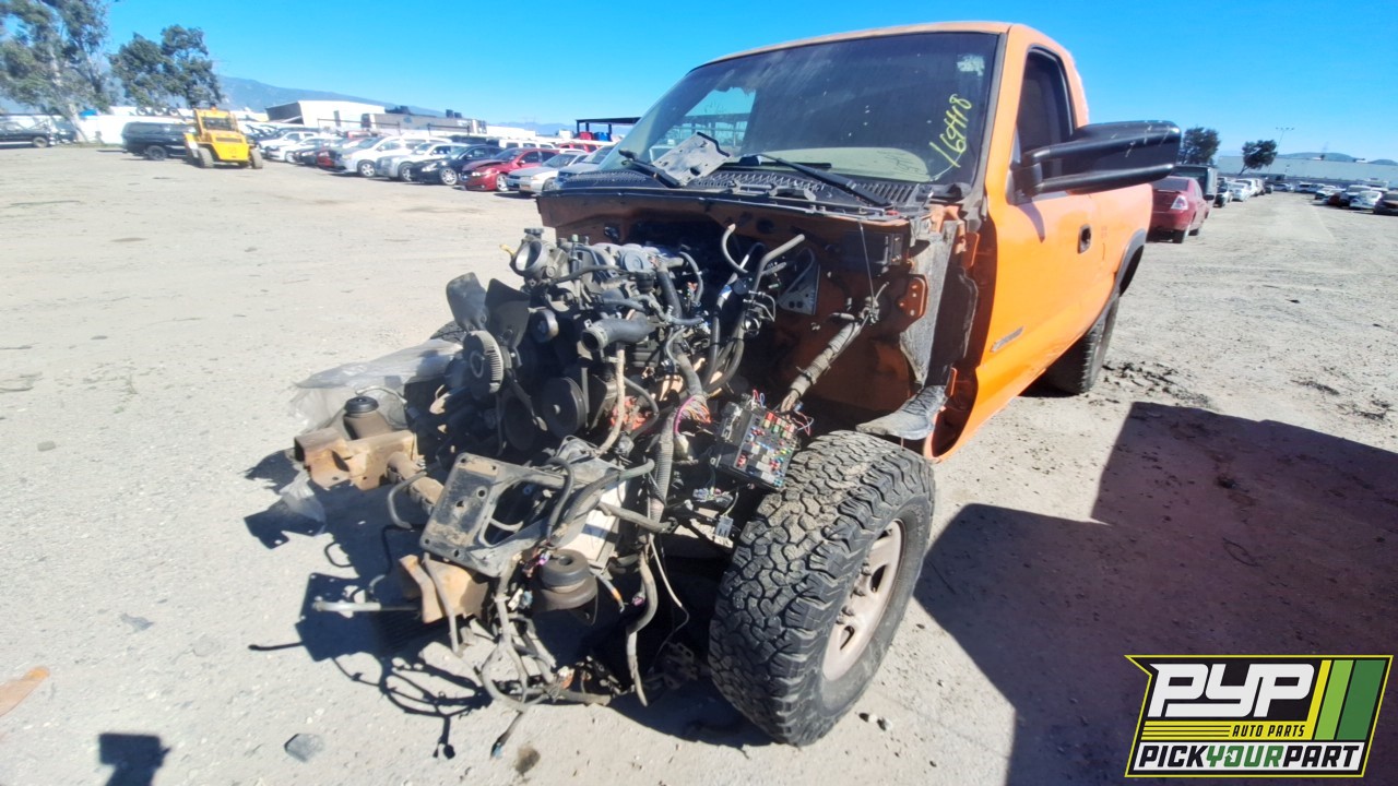 2004 CHEVROLET SILVERADO 2500 HD partes disponibles