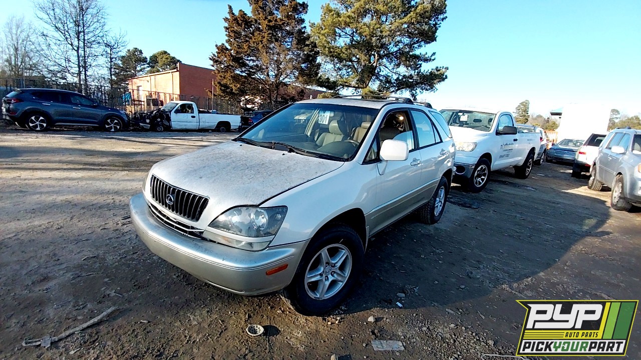2000 LEXUS RX300 available for parts